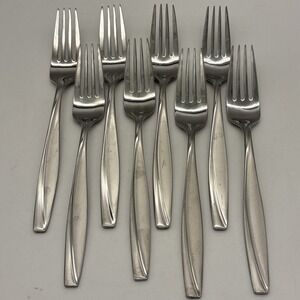 Set Of 8 Oneida CAMLYNN CLEO Frosted Stainless Steel Dinner Forks 8" EUC